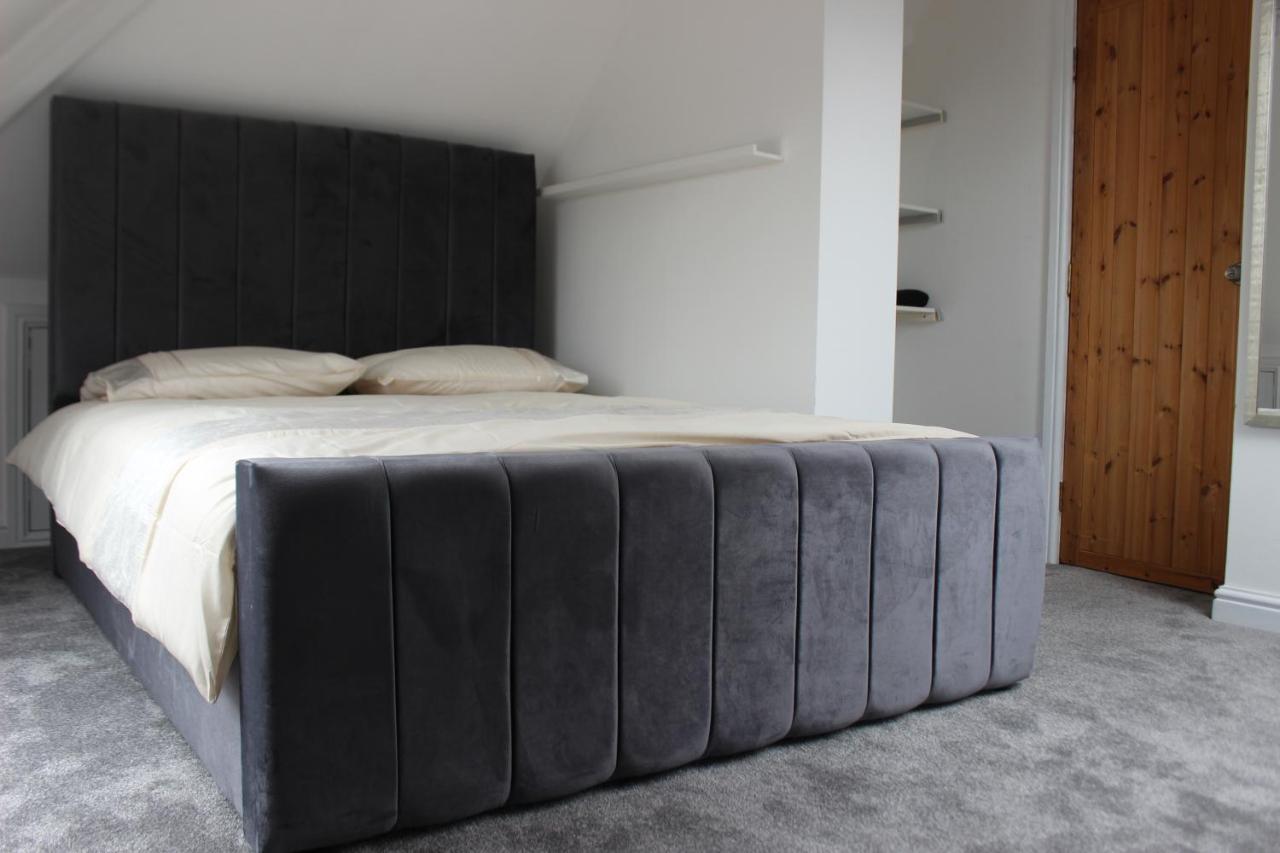 Modern Spacious House - Sleeps 16, Free Parking, Sun Terrace Nuneaton Luaran gambar