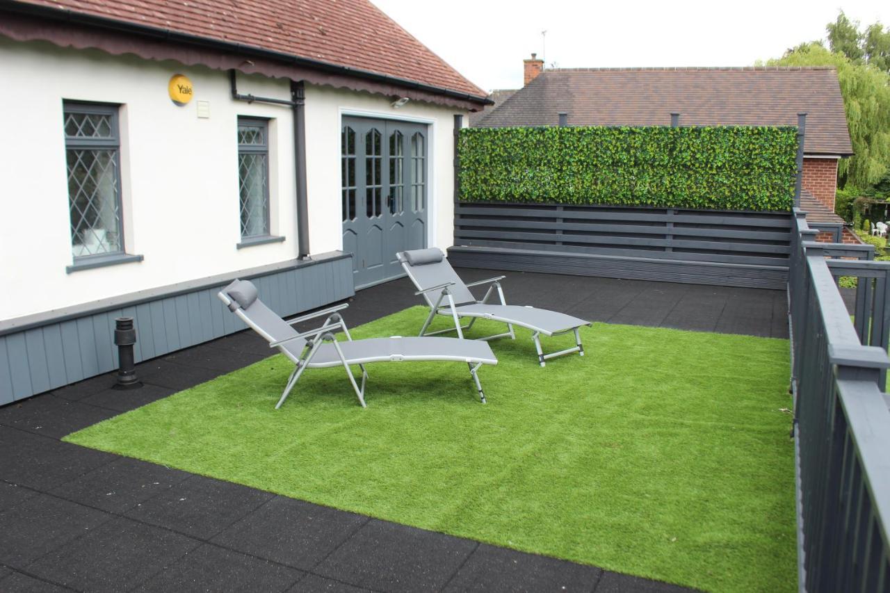 Modern Spacious House - Sleeps 16, Free Parking, Sun Terrace Nuneaton Luaran gambar