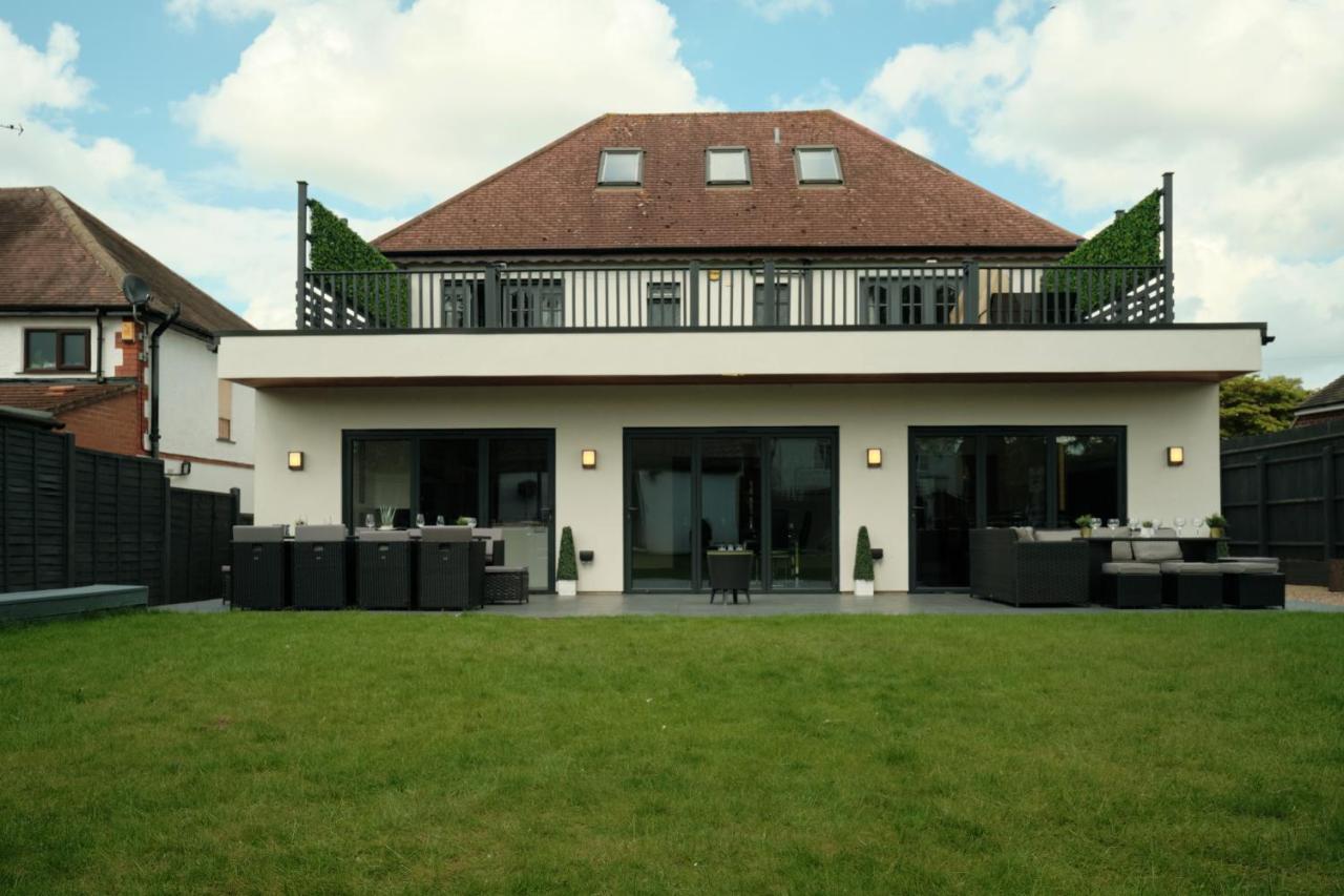 Modern Spacious House - Sleeps 16, Free Parking, Sun Terrace Nuneaton Luaran gambar