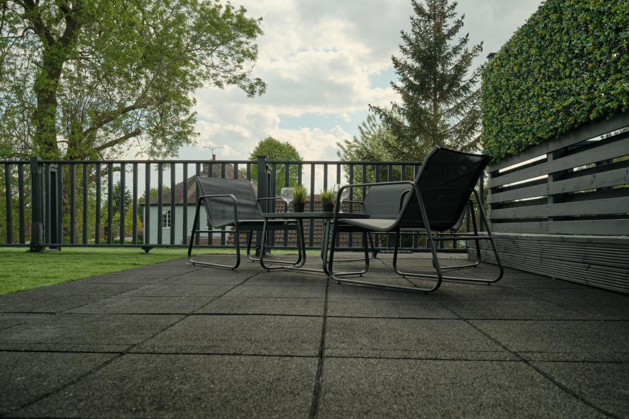 Modern Spacious House - Sleeps 16, Free Parking, Sun Terrace Nuneaton Luaran gambar